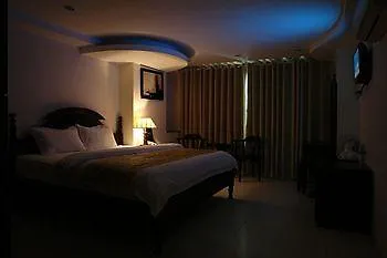 Dda Hotel District 1- Bui Vien-De Tham Walking Street Ho Chi Minh City 3*,